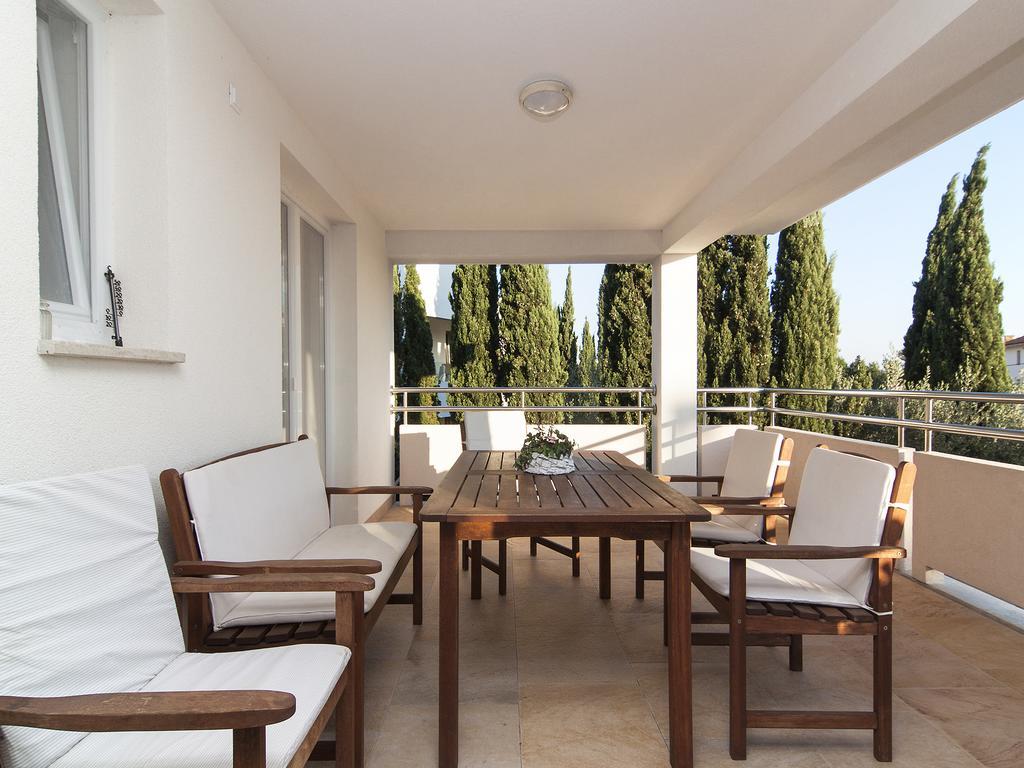 Apartments Ceja Near Sea Medulin Dış mekan fotoğraf