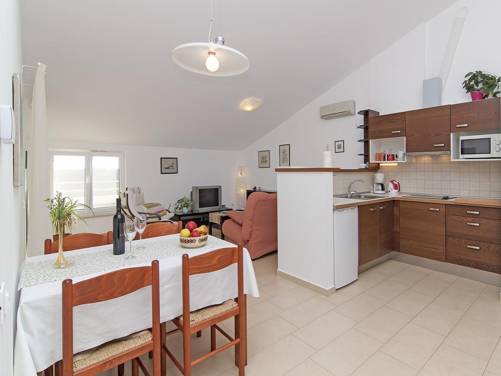 Apartments Ceja Near Sea Medulin Oda fotoğraf
