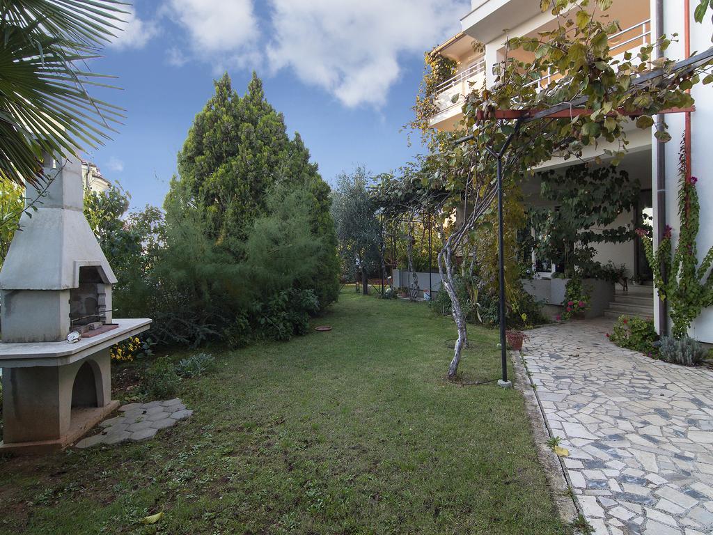 Apartments Ceja Near Sea Medulin Dış mekan fotoğraf